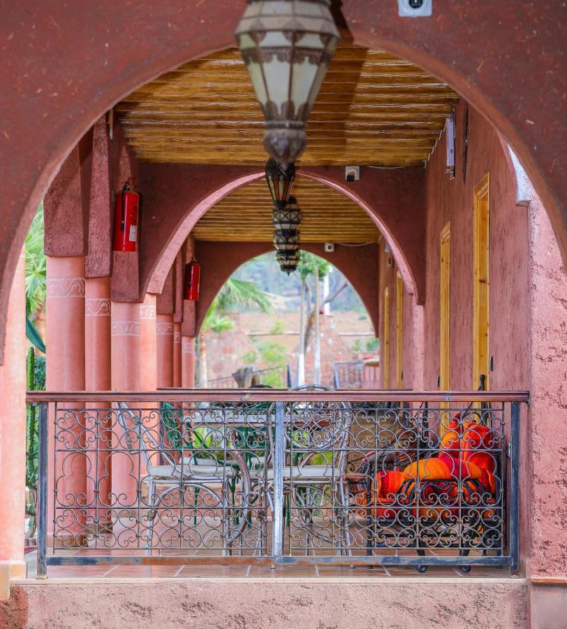 Chez Mamouchthka Bed & Breakfast Ourika Luaran gambar