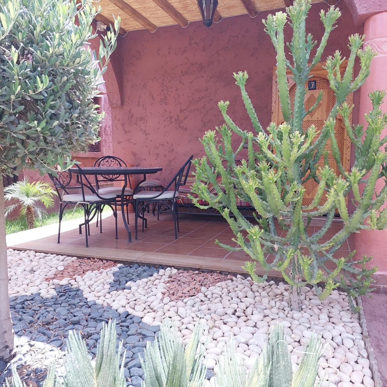 Chez Mamouchthka Bed & Breakfast Ourika Luaran gambar