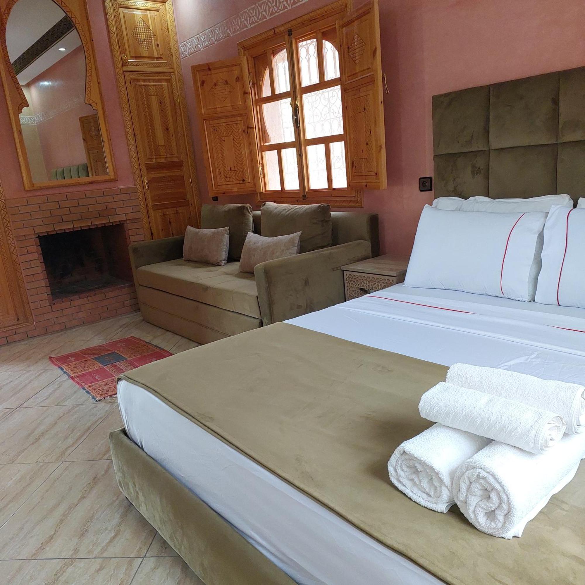 Chez Mamouchthka Bed & Breakfast Ourika Luaran gambar