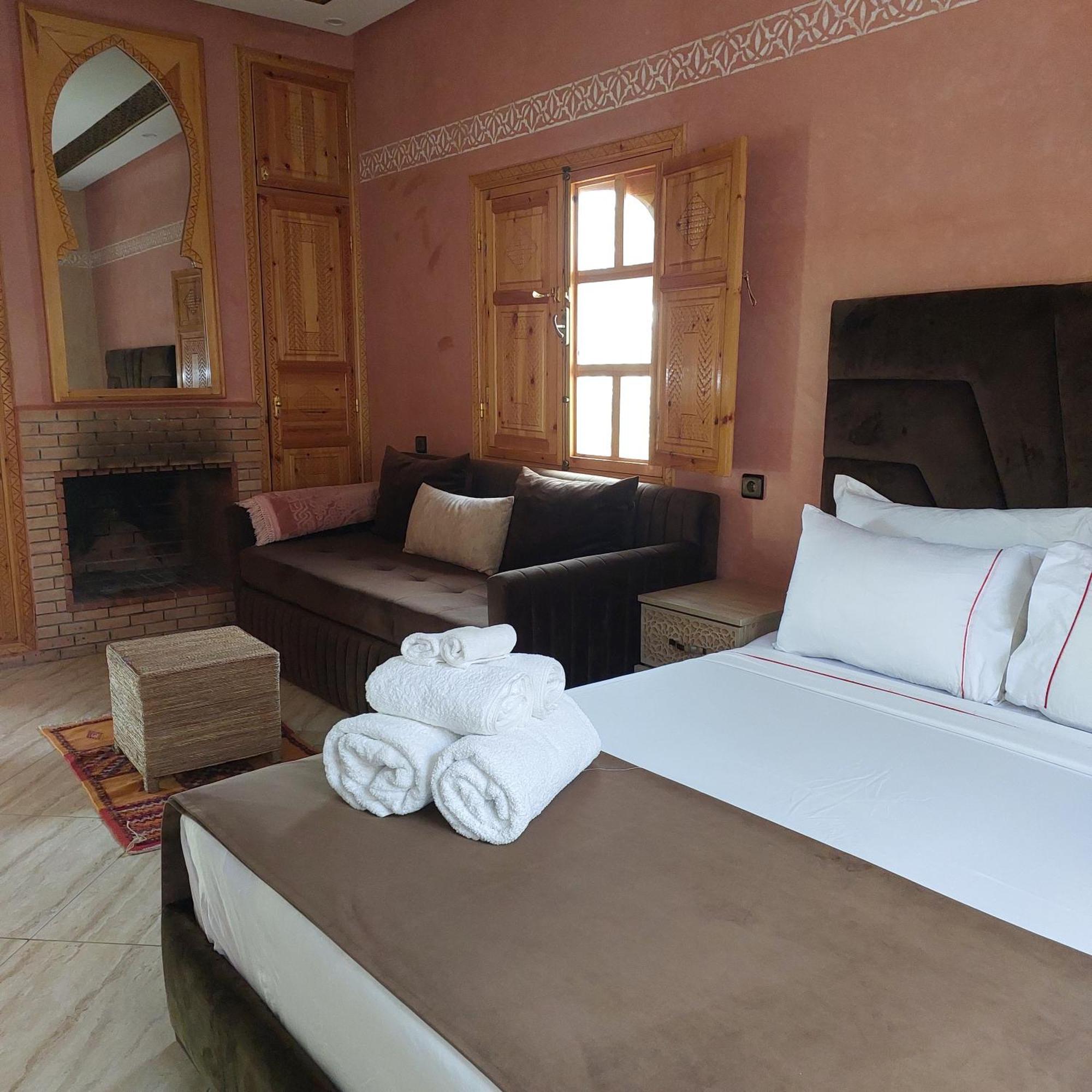 Chez Mamouchthka Bed & Breakfast Ourika Luaran gambar