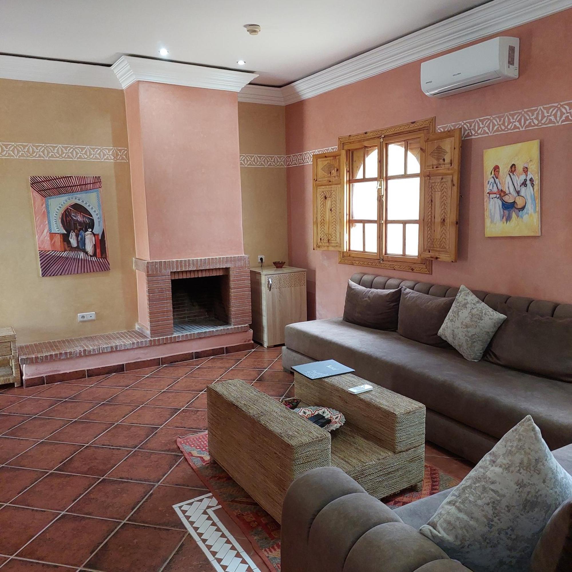 Chez Mamouchthka Bed & Breakfast Ourika Luaran gambar