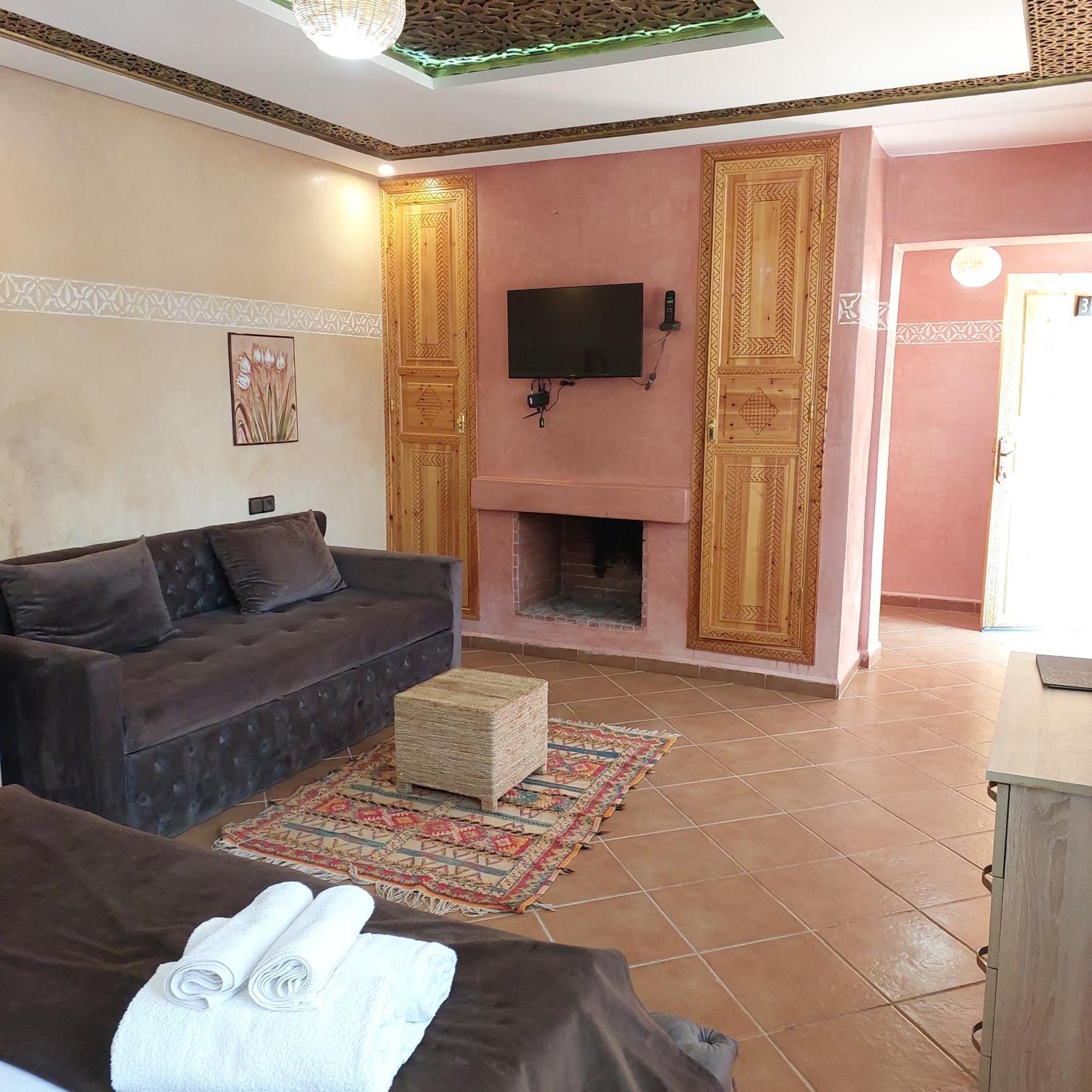 Chez Mamouchthka Bed & Breakfast Ourika Luaran gambar